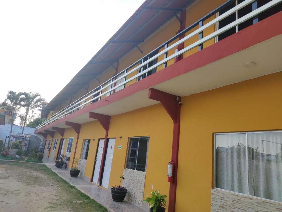 Hotel Hospedaje Barrancas à Cosoleacaque Extérieur photo