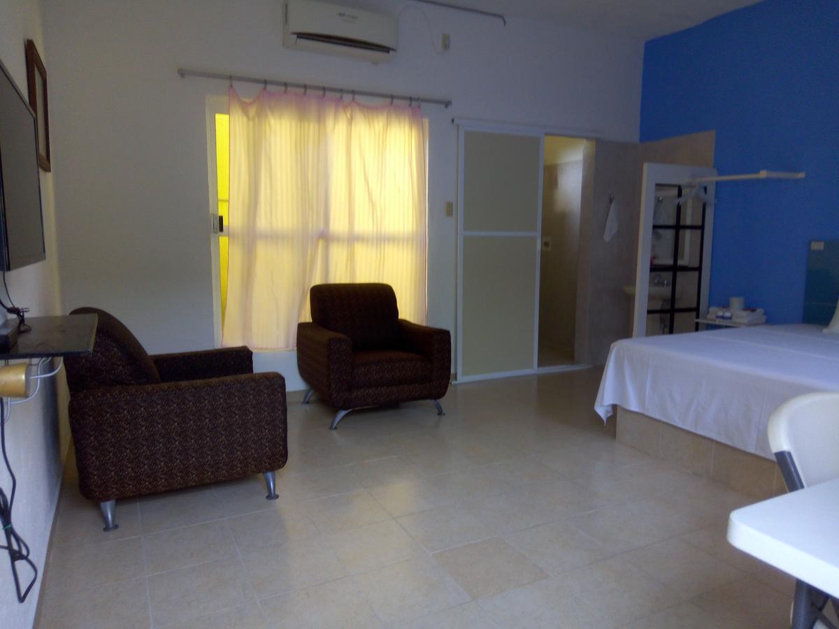 Hotel Hospedaje Barrancas à Cosoleacaque Extérieur photo